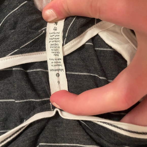 Lululemon shirt - Picture 3 of 4